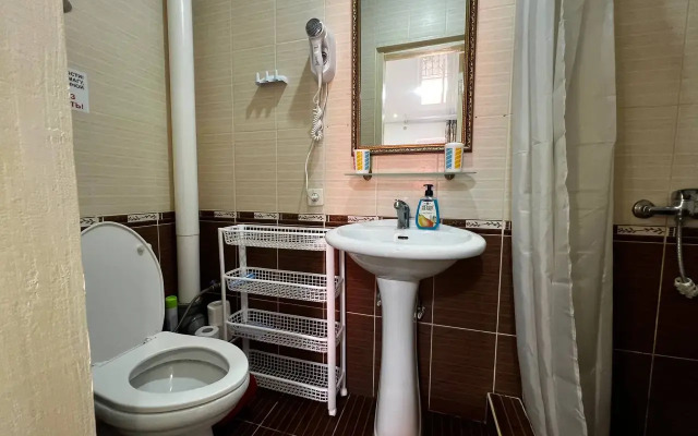 Semeyny Nomer S Kukhney Apartments