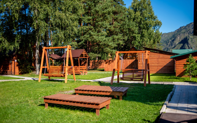 Гостевой дом АЛТАЙ БЕРЕГ ИП Рожнова Л.В.