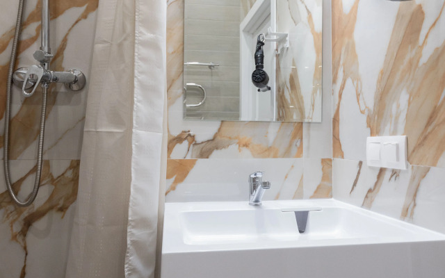 Na Ul. Ivana Ivana Franko 6k3-1 Apartments