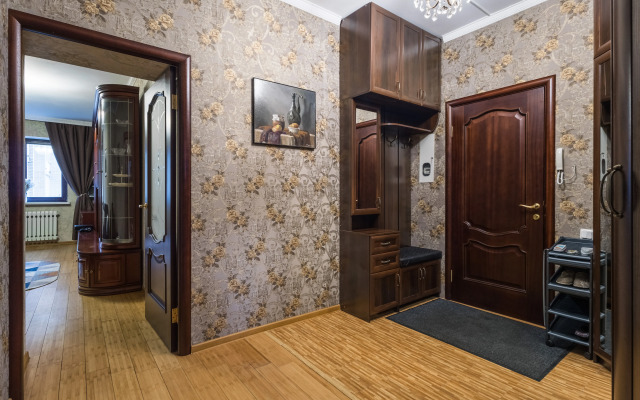 Neoklassika na Vasilyevskom Flat