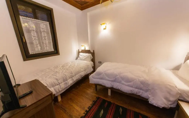 Onufri Hotel