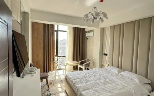 Hotel Aram