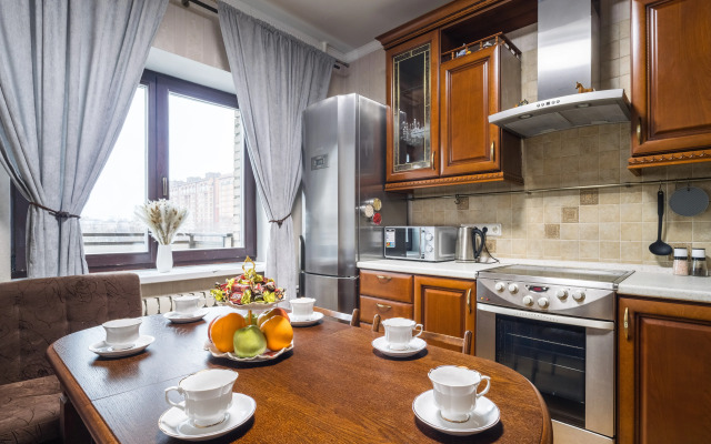 Neoklassika na Vasilyevskom Flat