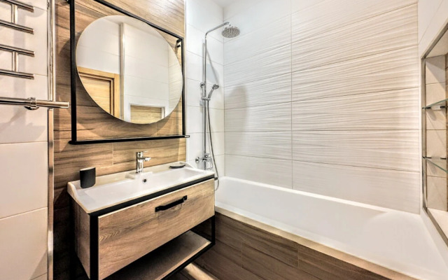 SvetlanaPark 2 Apartment