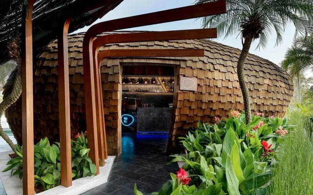 Hotel Wyndham Grand Nai Harn Beach Phuket