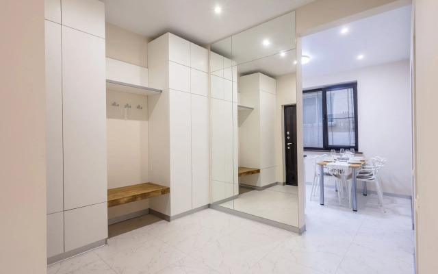 Myhomeyourhome na Fadeeva 34 Flat