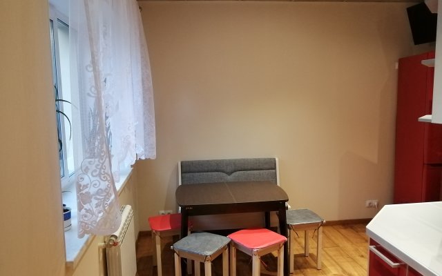 Apartment Apartamentyi Na Lesnoj 37