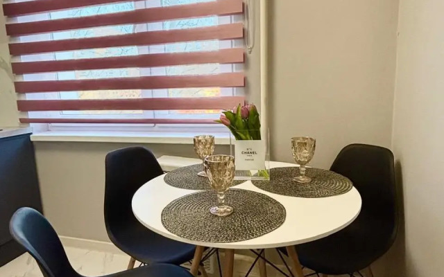 S Vidom Na Rybnuyu Derevnyu Flat