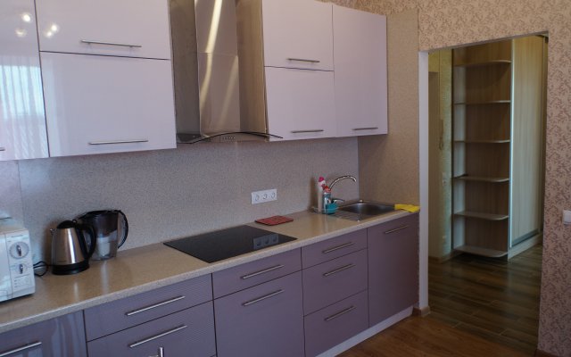 Dvuhkomnatnye Na Komsomolskoj 8 Apartments