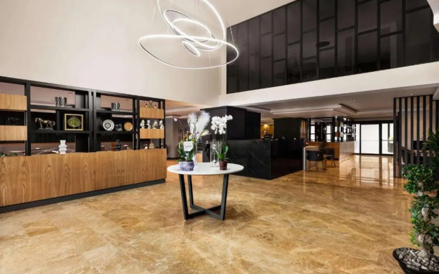 Days Inn By Wyndham Istanbul Arnavutköy