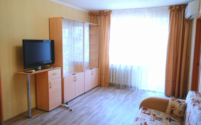 Квартира Двухкомнатная Квартира Около СВВАУЛ и АО ТяжМаш