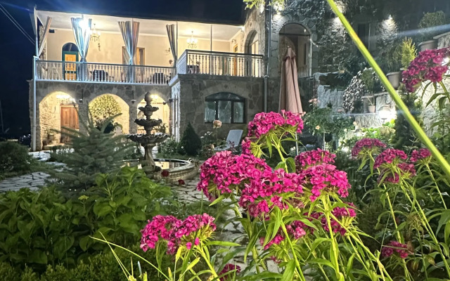 Guest house DEGHCENI