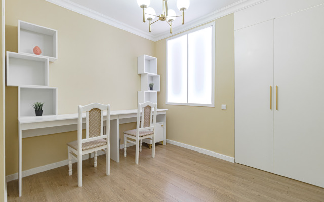 Symphony Guest House Flat