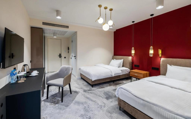 Отель Nouvelle Hotel