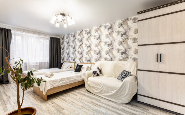 Bolshaya trekhkomnatnaya kvartira v gorode Voskresensk Flat
