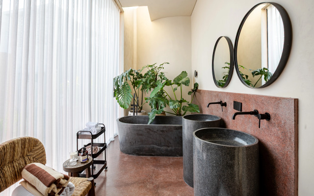 Five Stories Villa By SUOM