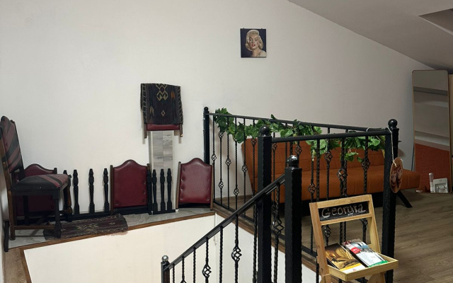 Отель Tbil Inn