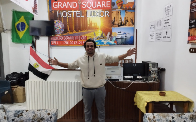 Grand Square Luxor Hostel
