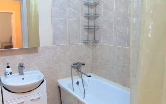 Квартира на ул имени 40-летия Победы, 178к2