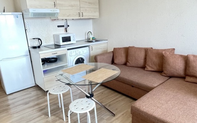 Prospekt Astrakhova 9 Apartments