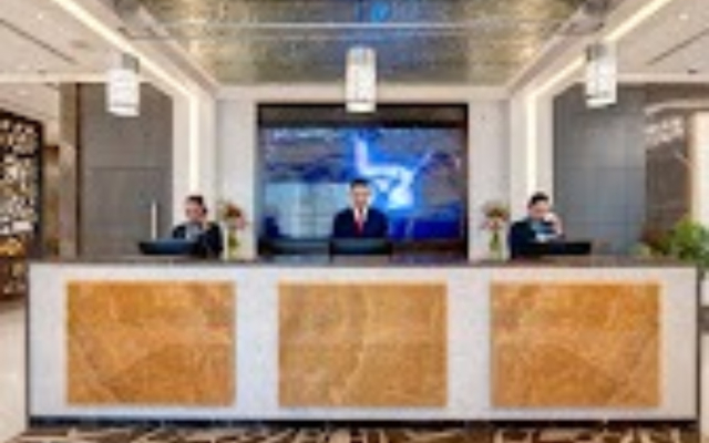 Royal Continental Suites Business Bay Apart-Hotel