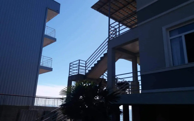 Ivshan Guest House