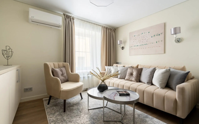 Апартаменты LetYourFlat Opera