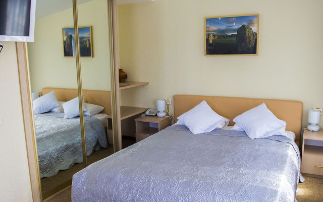 Serebryanyij Klyuch hotel