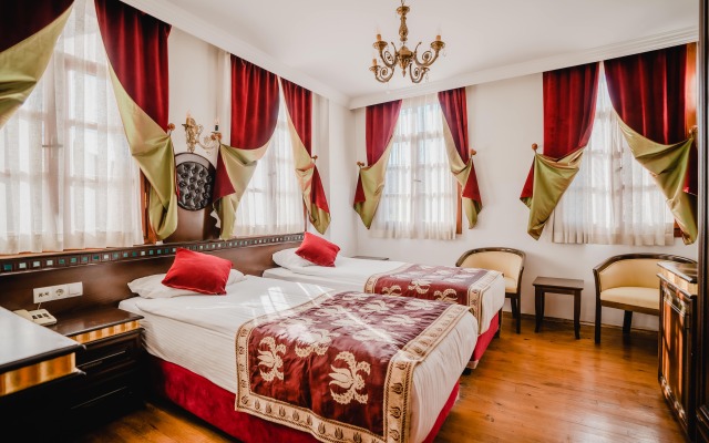 Mediterra Art Hotel