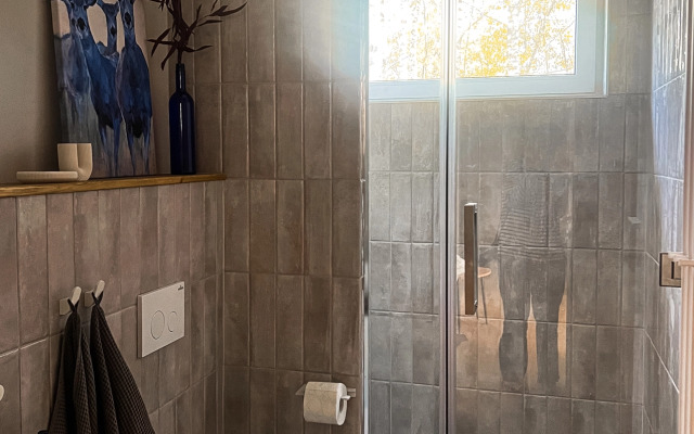 Частный дом с сауной и камином вблизи заповедного озера