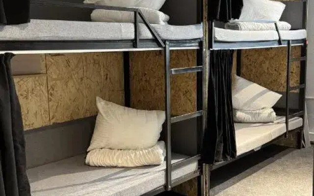 Luchshiy Sayakhat Hostel