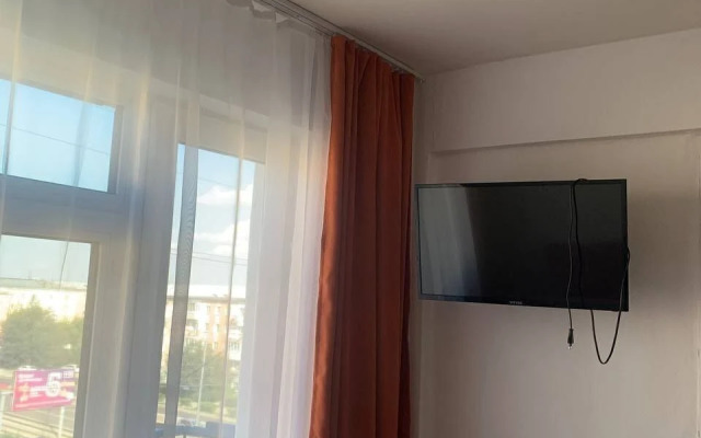 Dvukhkomnatnaya Vozle Zhd I Fsk Flat