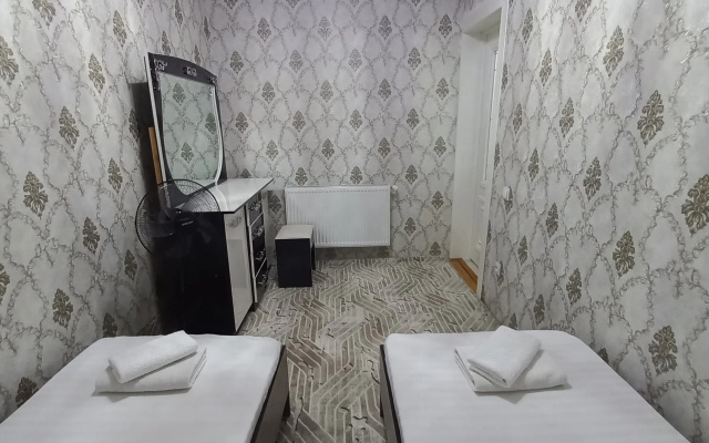 Castnyj dom Radom s Registanom