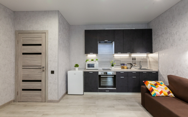 Sutki Ufa Lesotekhnikuma 21.1 Apartments