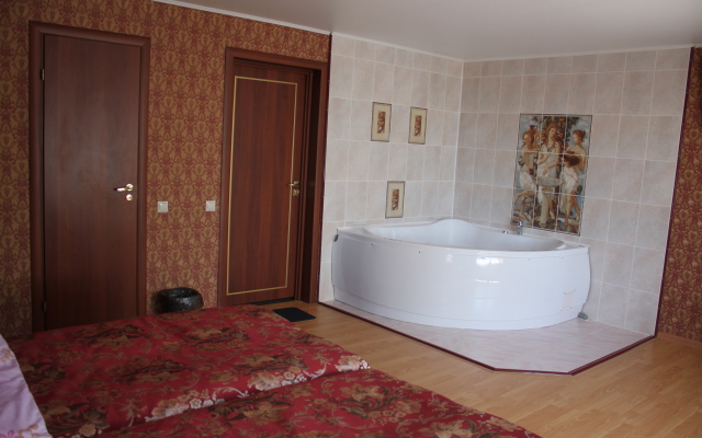 Hotel Uyut