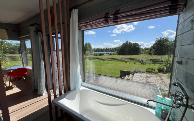 Бунгало Inovo lake view