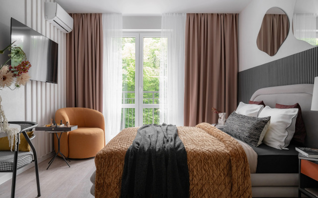 Studiya s vidom na les v Zhk Letniy Flat