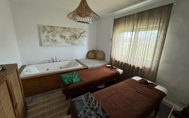 5 Chirpici Hotel