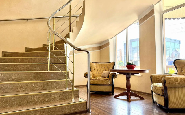 Bridge  Hotel