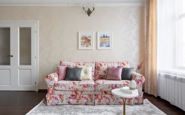 Апартаменты LetYourFlat "Romantic" 1 спальня