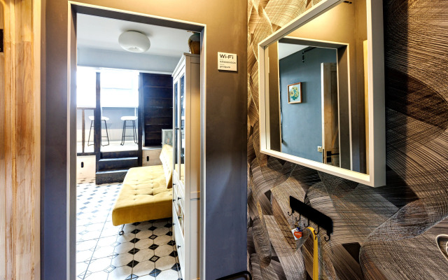 Dvukhurovnevaya S Terrasoy dlya pary Flat