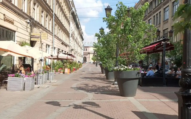 Turgenevskie Living Quarters