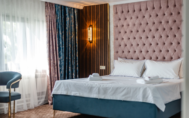 Rim Grand Hotel