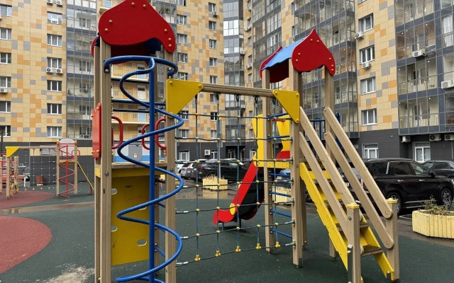 Dvuhkomatnaya Okolo "Megi" Na Prospekte Pobedy 139ak2 Flat