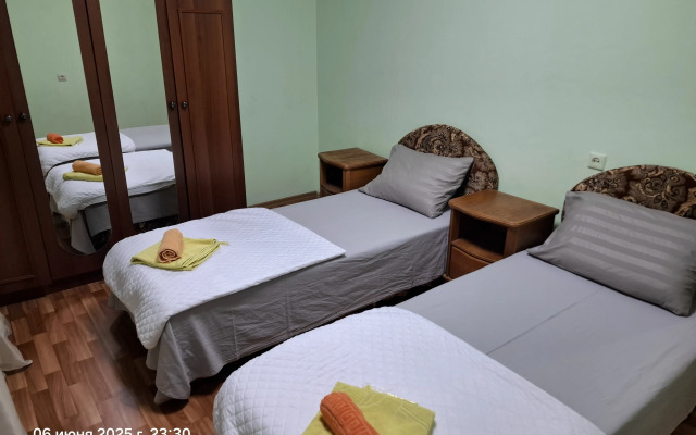 S Letney Kuhney Private House