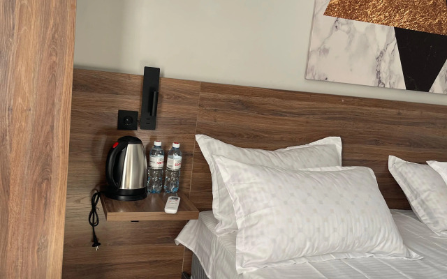 Hotel Airis Residence