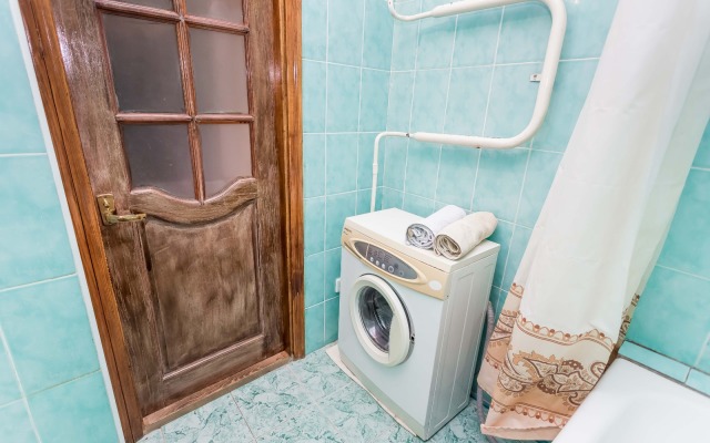 Na Prospekte Dostyk 119 Flat