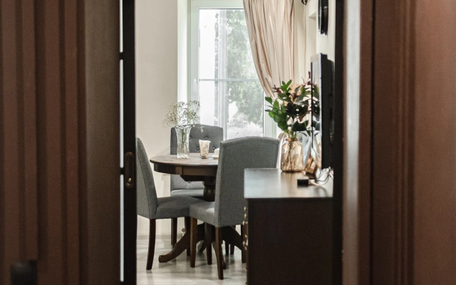 Travertin Siesta Apartments