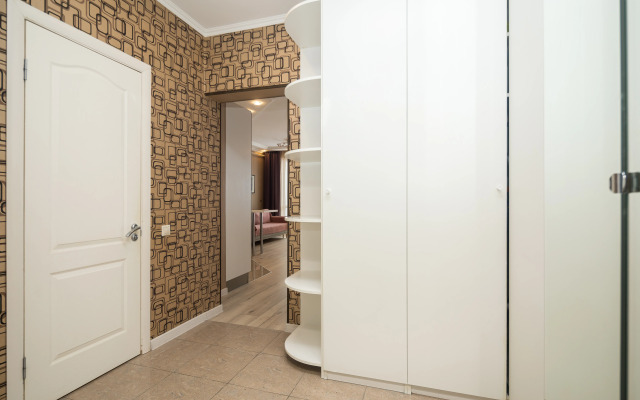 Studiya Per B Khmelnitskogo Flat