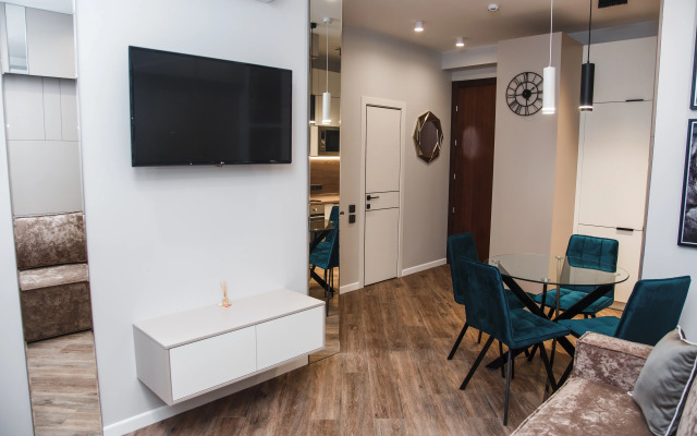 Mesto pod solncem 13 Apartments